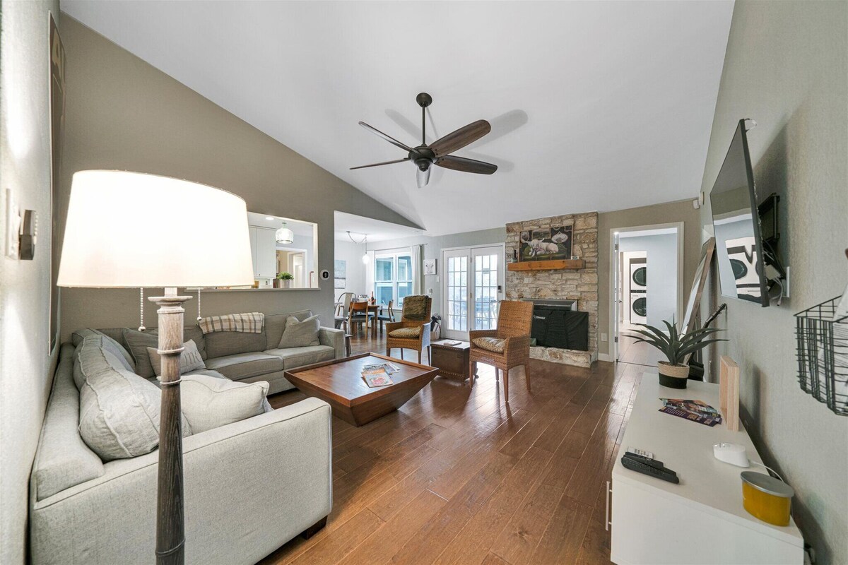 Photo 9 of The Hideaway Vaca-South Austin: A Swim & Grill Oasis with Game Barn & back deck