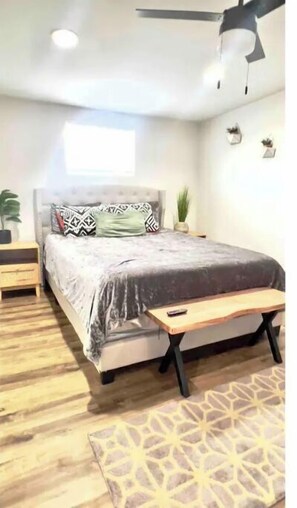 3 habitaciones, tabla de planchar con plancha, wifi y ropa de cama 