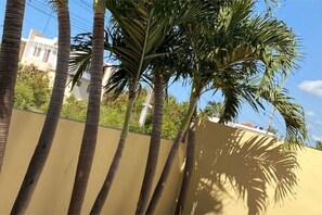 Property grounds - Villa Brisa Marina Caleta Beach Getaway (La Romana)