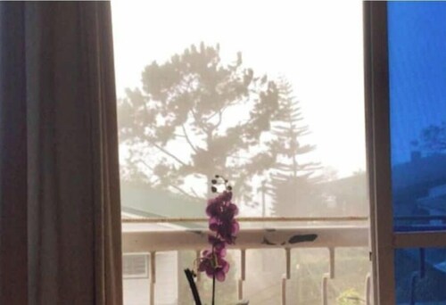 Baguio Green Valley Hideaway w/ Overlooking View, Pet Friendly, WiFi and Parking