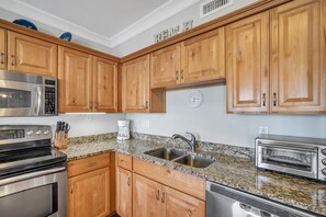 Condo, Multiple Beds (Silver Moon) | Private kitchen - Silver Moon (Tybee Island)
