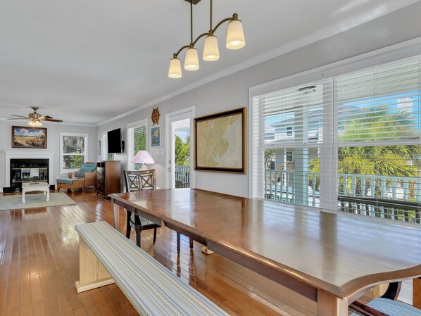 Ferienhaus, Mehrere Betten (Simply Tybee) | Speisen