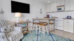 Condo, 1 Queen Bed (Dolphin Watch) | Interior - Dolphin Watch (Tybee Island)
