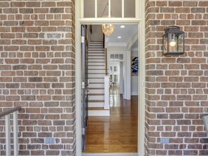 Apartment, Mehrere Betten (Crown of Crawford Square Main) | Innenbereich