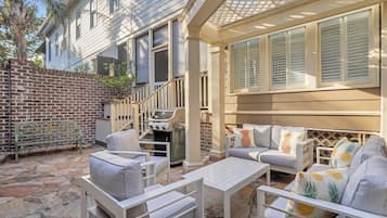 Condo, Multiple Beds (Crown of Crawford Square Main) | Property grounds