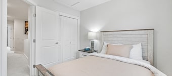 Stylish Family Friendly 3 Bedroom Home near WEM With A/C