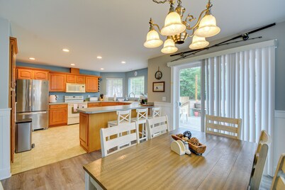 Pet-Friendly Westport Vacation Rental w/ Hot Tub!