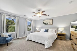 4 camere, una scrivania, ferro/asse da stiro, Wi-Fi gratuito