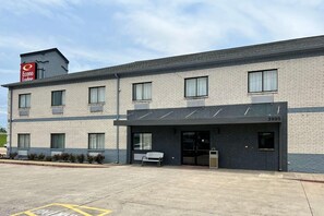 View from property - Econo Lodge Beaumonti-10 S TX (Beaumont)