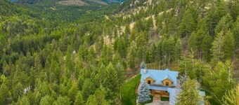 Eagles Landing Lodge in Lakeside