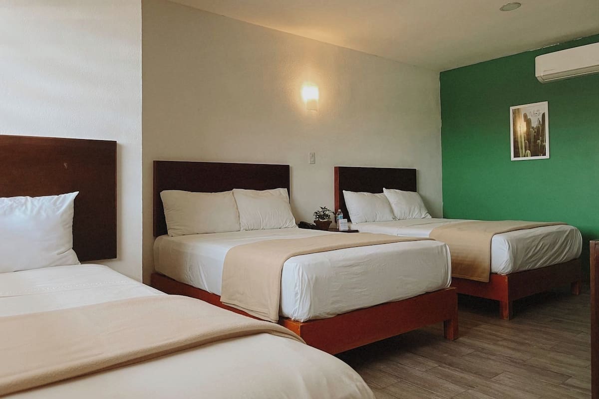 Dreibettzimmer
