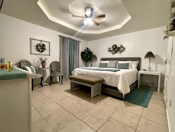 3 bedrooms, iron/ironing board, travel cot, free WiFi