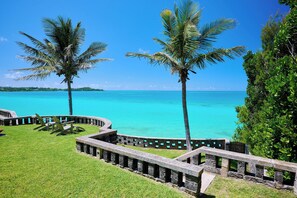 Property grounds - SeaView Bermuda (Sandys)