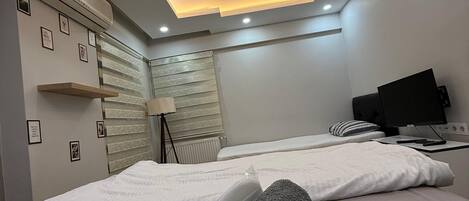 1 bedroom, premium bedding, bed sheets