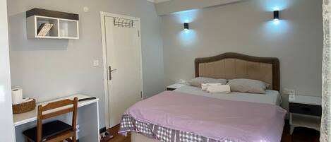 Comfort Apartment | 1 bedroom, premium bedding, bed sheets