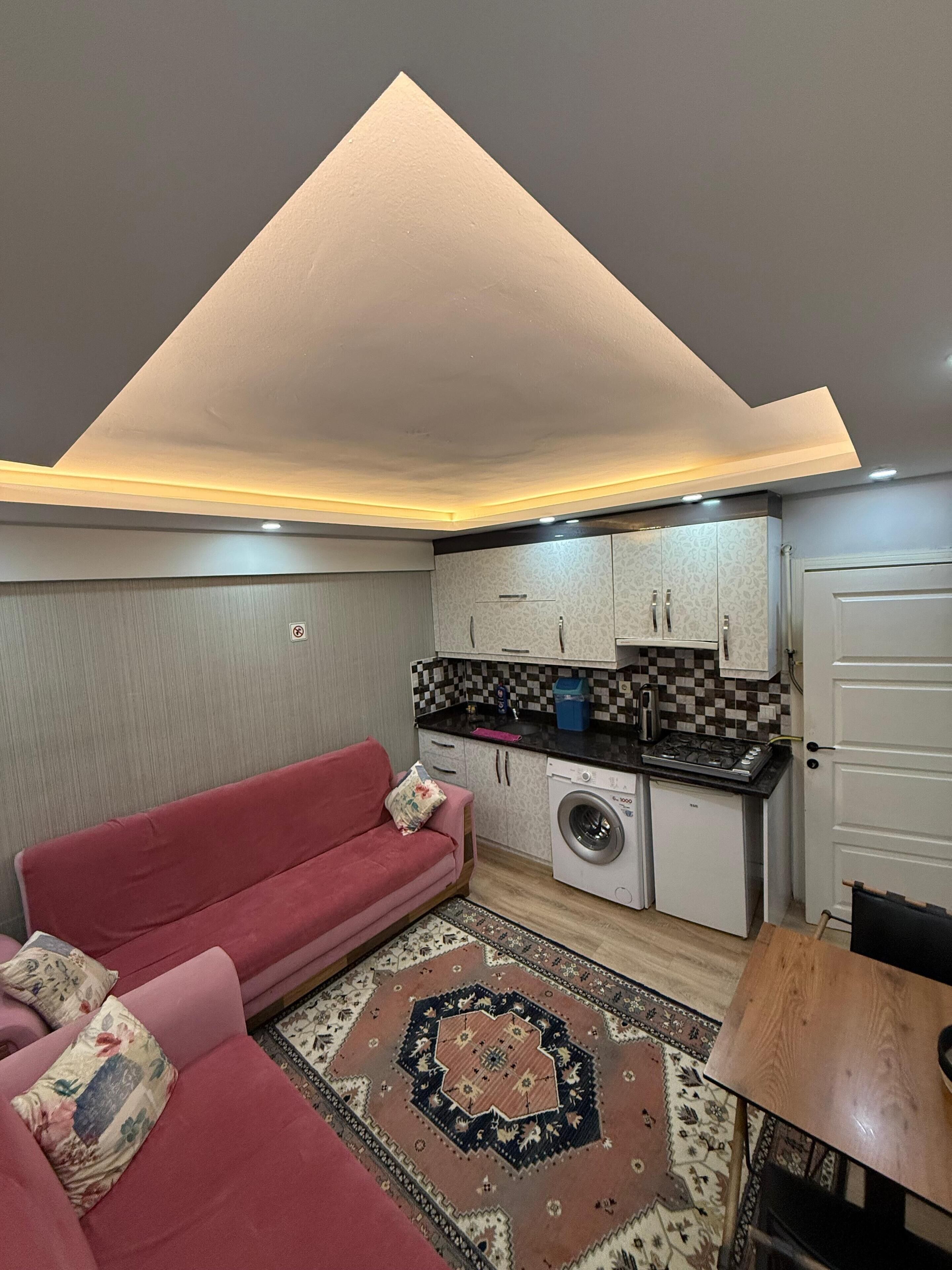 Deluxe Apartment | Premium bedding, bed sheets