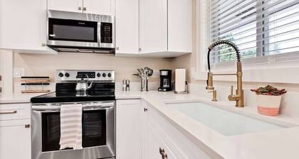 Stunning Golf Course Retreat 4BR Home