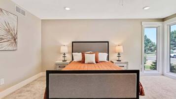 4 bedrooms, iron/ironing board, travel crib, WiFi