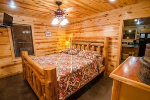 4 bedrooms, free WiFi, bed sheets