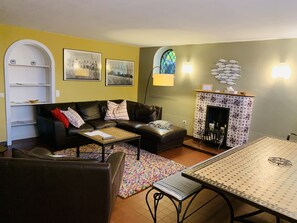 Standard Cottage | Living area