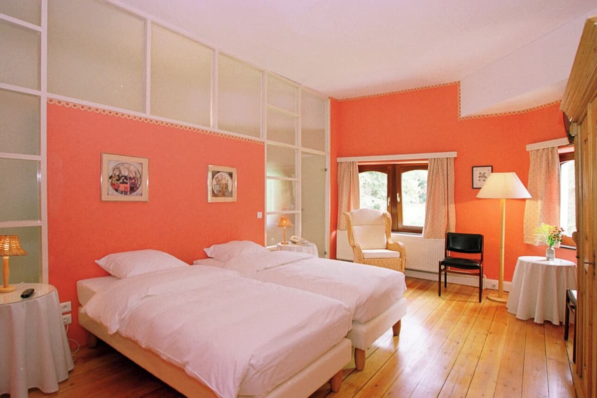 Wifi gratis y ropa de cama
