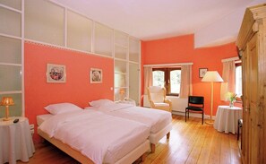 Free WiFi, bed sheets - L'Étape Fagnarde (Spa)