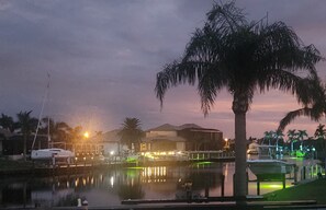 Marina - Waterfront Bliss with Private Pool & Gulf Access (Punta Gorda)