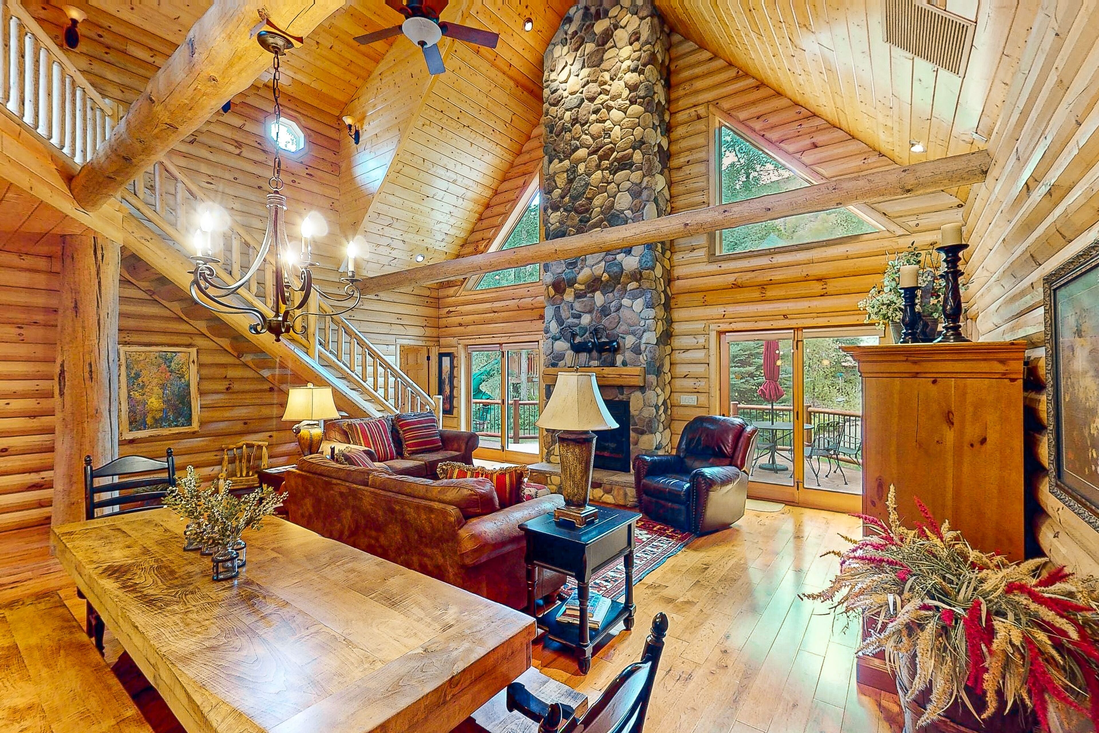 Reids River Retreat | Waterside cabin in Almont with deck, grill, & river access