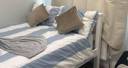 Studio Flat in London