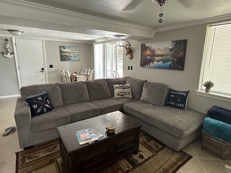 Beautiful Chalet With Lake Access And Close To Entertainment! Bring The Family! - Sunrise Beach, MO