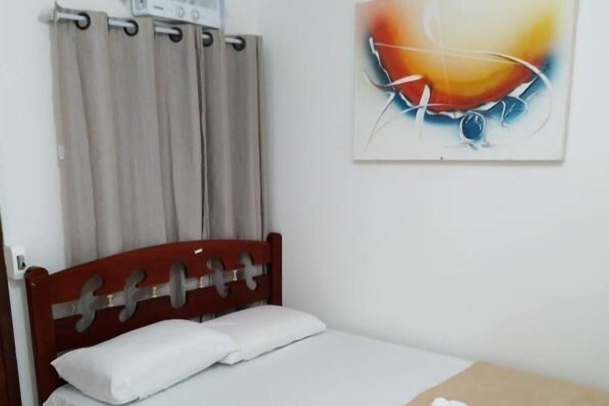 Economy Double Room | Minibar, desk, laptop workspace, WiFi (free)