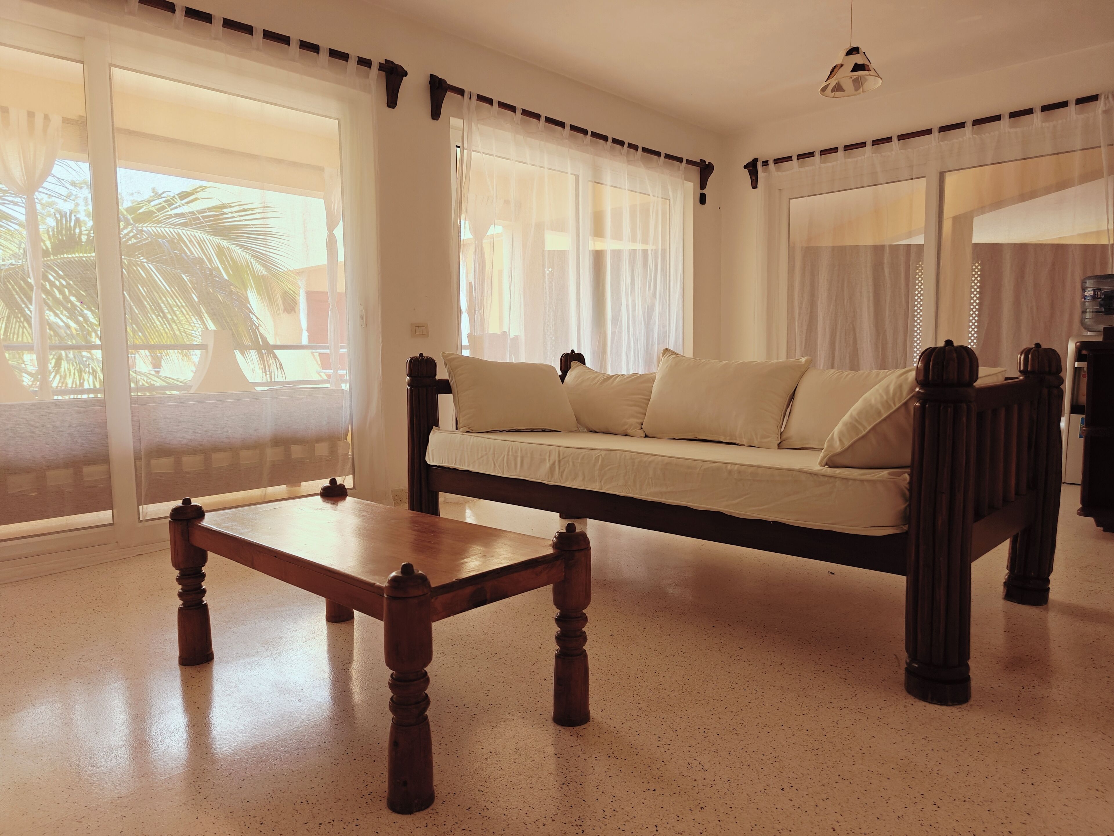 Smart TV 42 pulgadas con canales de televisión digitales, Netflix