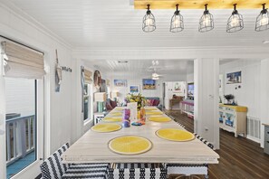 Dining - Close to Everything in Gulf Shores! 5 BR house w/Private Pool (Gulf Shores)