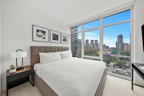 3 soverom, strykejern/-brett, wi-fi og sengetøy