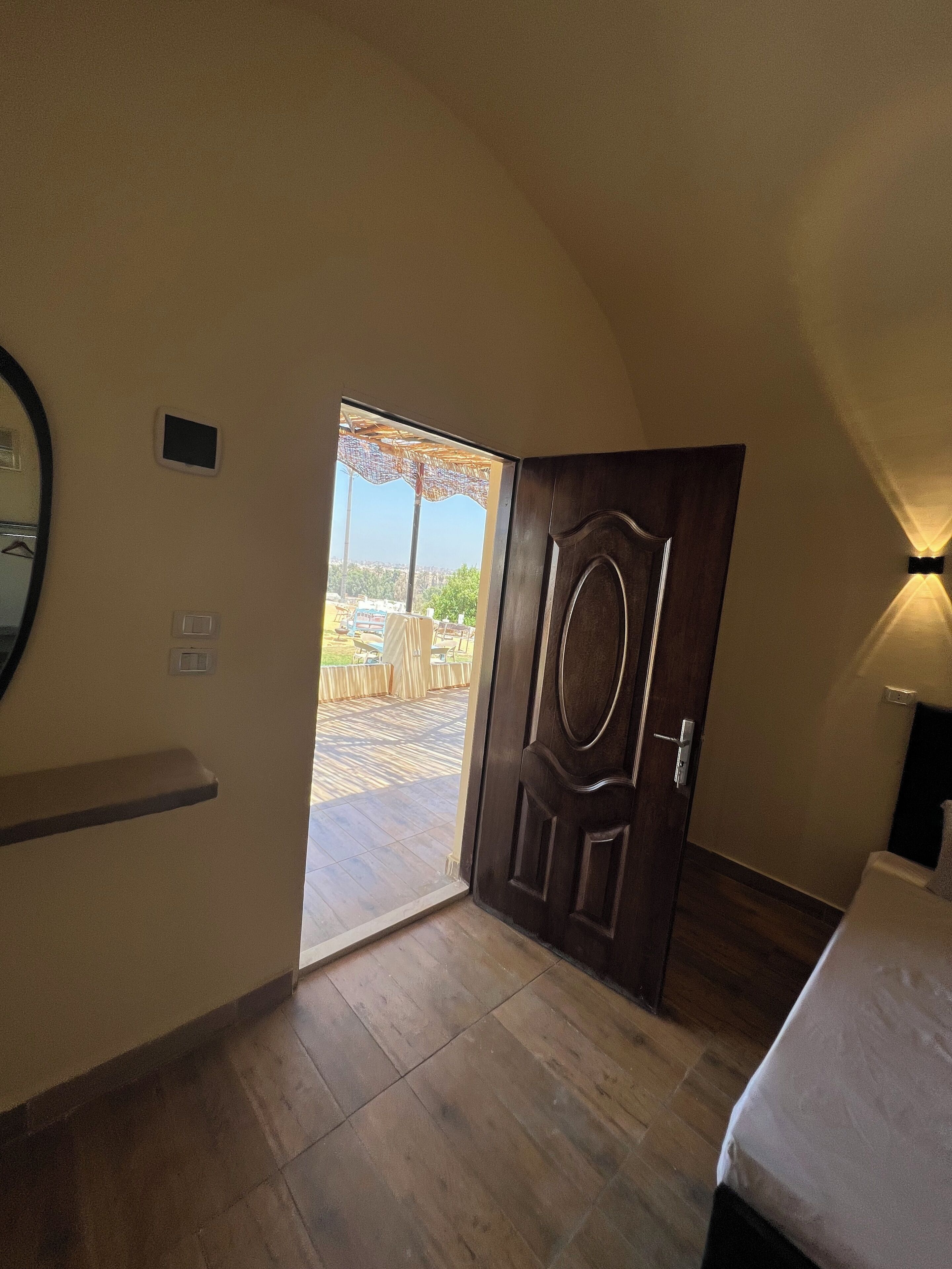 Premium bedding, soundproofing, iron/ironing board, free WiFi