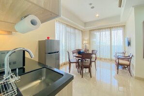 Living area - Nice And Homey 2Br Apartment At Menteng Park (Jakarta)