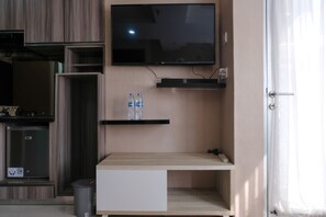Interior - Spacious Studio With Extra Room At Grand Asia Afrika Apartment (Bandung)