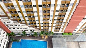 Gambar tidak terklasifikasi, 4 dari 22, tombol