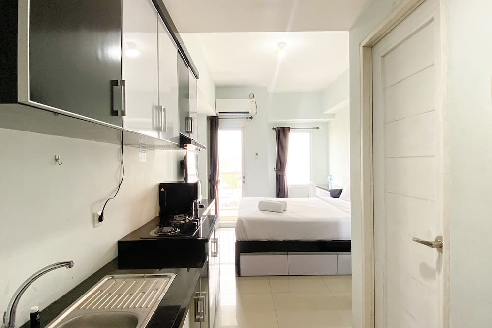 Best Deal And Cozy Studio Tamansari Mahogany Karawang Apartment