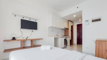 Studio | Living area