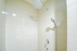 Studio | Bathroom - Cozy And Minimalist Studio Room Ciputra International Apartment (Jakarta)