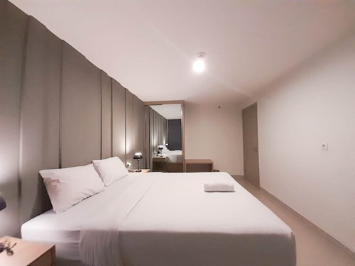 Gorgeous And Homey 1Br Mataram City Apartment