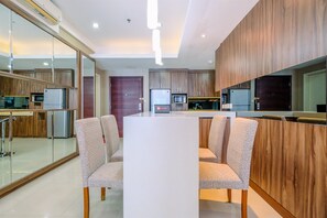 Apartment | Private kitchen | Full-sized fridge, stovetop