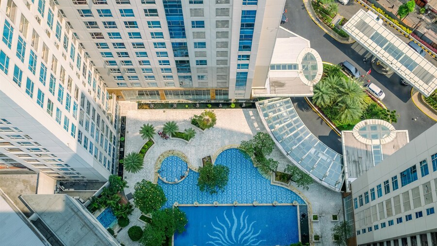 Comfort And Spacious 3Br Apartment At Casa Grande Residence