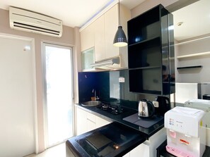 Apartemen | Dapur pribadi | Lemari es besar dan kompor