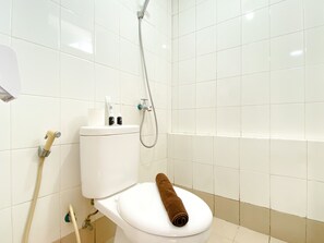 Apartment | Bathroom | Shower, towels - Good Deal And Comfort 2Br At Bassura City Apartment (Jakarta)