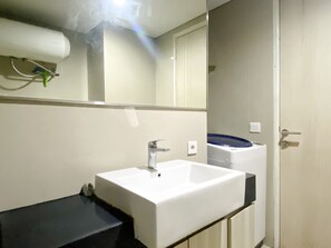 스튜디오 | 욕실 | 별도의 욕조 및 샤워 시설, 타월