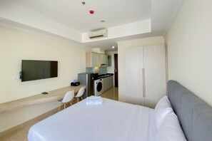 Studio | Living area
