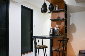 Interior - Warm And Homey 2Br At Sentraland Cengkareng Apartment (Jakarta)