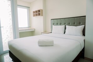 Studio - Homey Living And Comfy Studio Apartment At B Residence (Pagedangan)